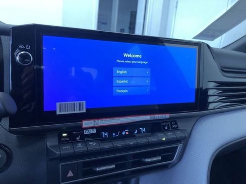 New 2026 Toyota Camry SE image 28