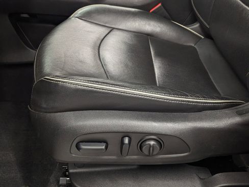 Used 2020 GMC Terrain Denali image 11