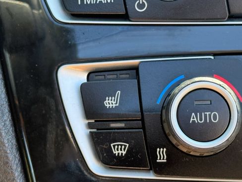 Used 2016 BMW 228i Convertible RWD image 13