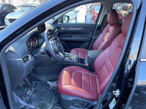 New 2025 MAZDA CX-5 Carbon Edition image 16