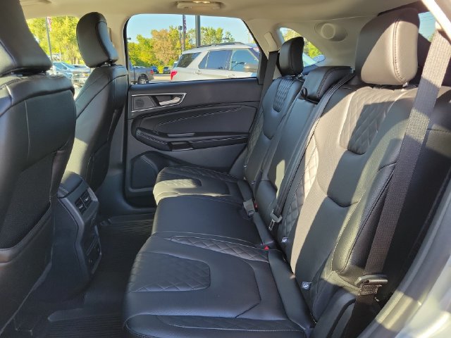 Certified 2024 Ford Edge Titanium w/ Equipment Group 301A AWD/4WD image 27