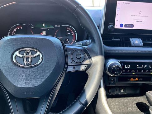 Used 2023 Toyota RAV4 XLE w/ Convenience Package FWD image 25