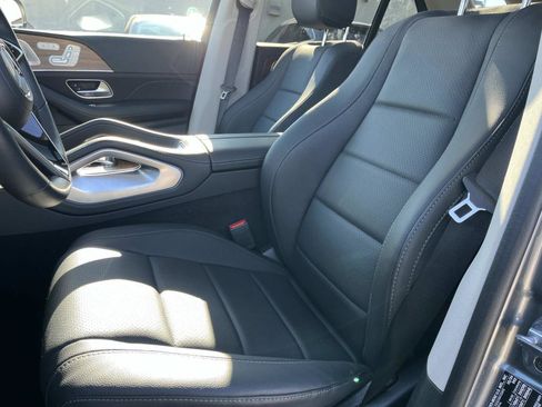 Used 2025 Mercedes-Benz GLE 350 4MATIC image 16