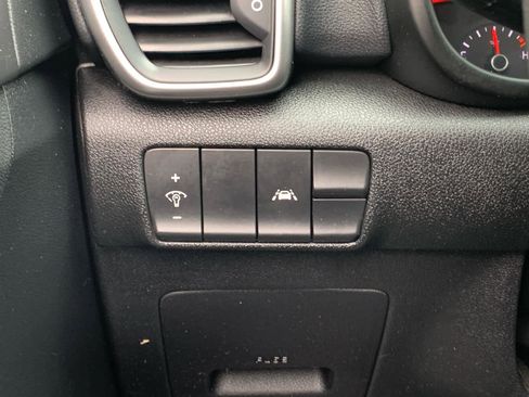 Used 2020 Kia Sportage LX image 22