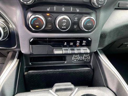 Used 2022 RAM 1500 Big Horn RWD image 24