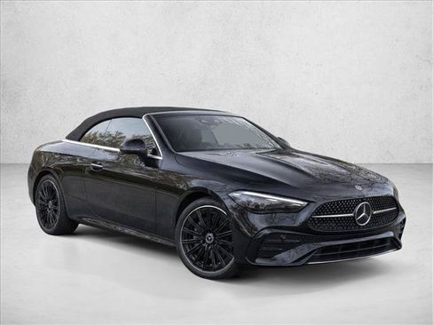 Certified 2026 Mercedes-Benz CLE 300 4MATIC Cabriolet image 3