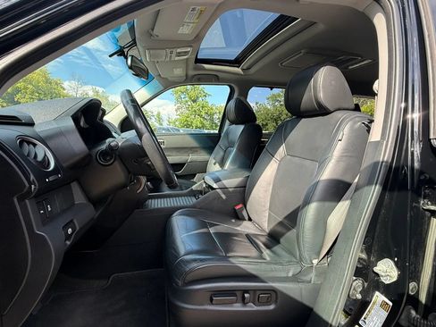 Used 2015 Honda Pilot Touring image 30
