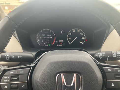 Used 2024 Honda HR-V EX-L image 14