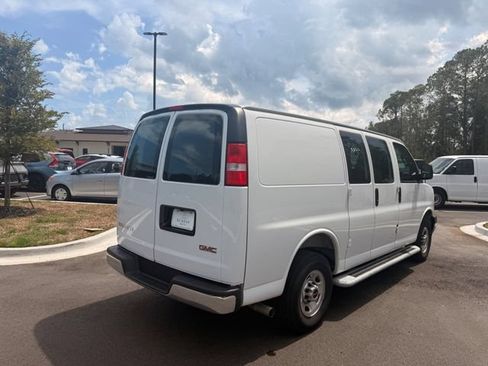 Used 2025 GMC Savana 2500 w/ Driver Convenience Package RWD image 19