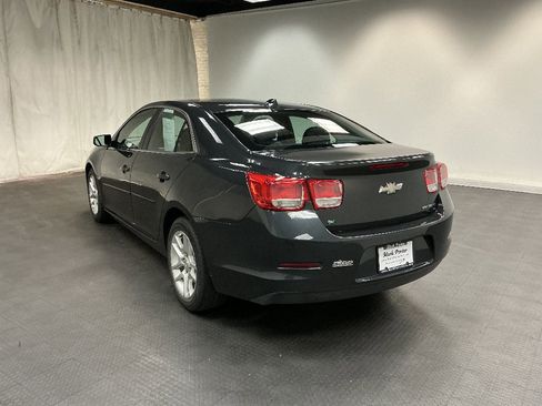 Used 2014 Chevrolet Malibu LT w/ Power Convenience Package FWD image 3