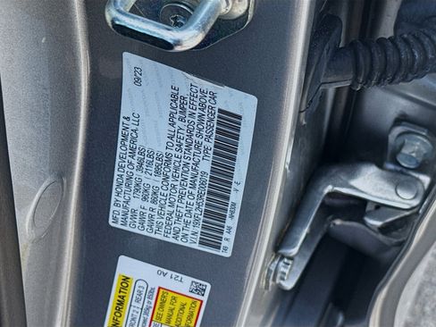 Certified 2024 Honda Civic LX image 36