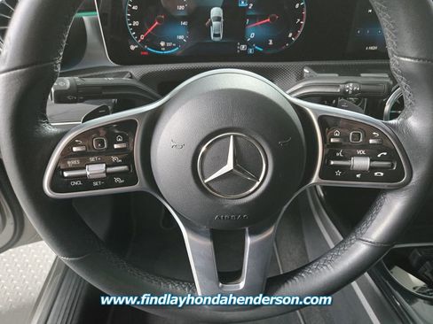 Used 2019 Mercedes-Benz A 220 w/ Premium Package image 17