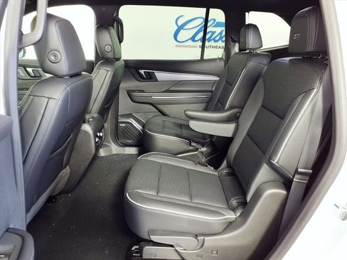 New 2026 Buick Enclave Sport Touring image 19