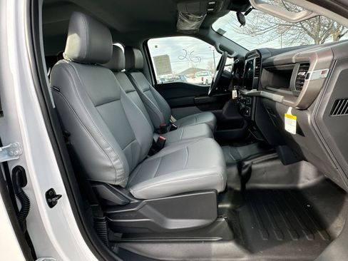 New 2025 Ford F150 XL image 32