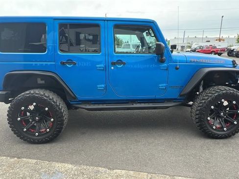 Used 2016 Jeep Wrangler Unlimited Rubicon w/ Dual Top Group AWD/4WD image 4
