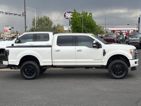 Used 2019 Ford F250 Platinum w/ Platinum Ultimate Package AWD/4WD image 54