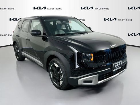 New 2027 Kia Seltos S FWD image 1