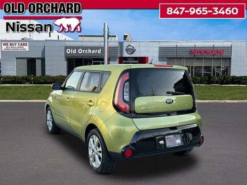 Used 2016 Kia Soul + FWD image 6