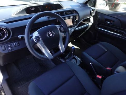 Certified 2016 Toyota Prius C Three image 12