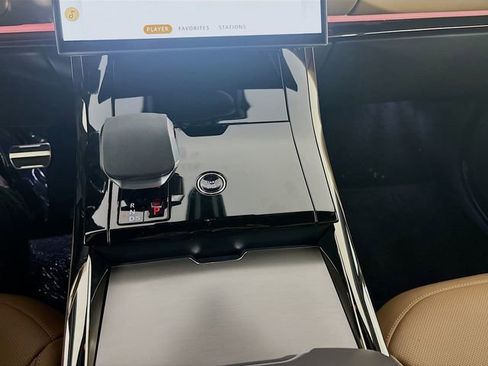 New 2026 Land Rover Range Rover Sport Dynamic SE image 17