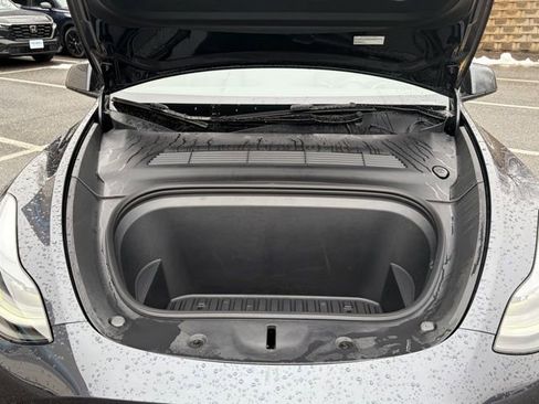 Used 2024 Tesla Model Y Long Range image 11