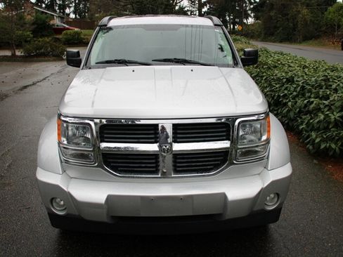Used 2007 Dodge Nitro SXT image 10