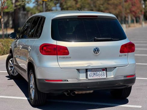 Used 2012 Volkswagen Tiguan S FWD image 11