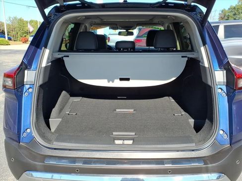 Used 2023 Nissan Rogue Platinum image 26