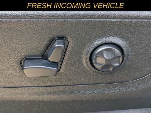 Used 2020 RAM 1500 Big Horn AWD/4WD image 17