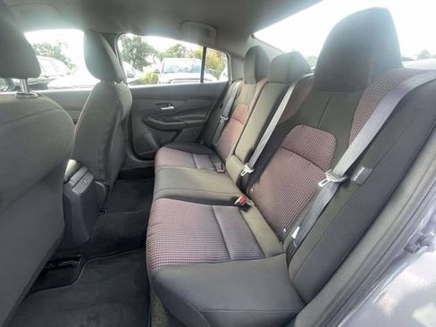 Used 2026 Nissan Sentra SR w/ Floor Mat Package FWD image 12