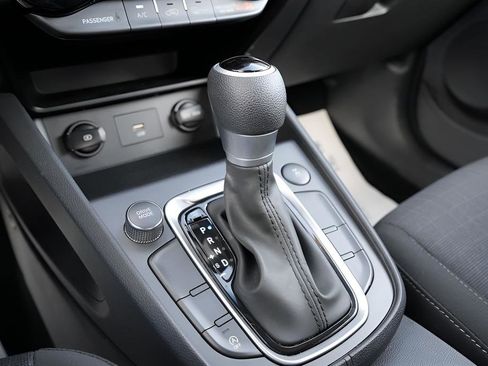 Certified 2023 Hyundai Kona SEL AWD/4WD image 27