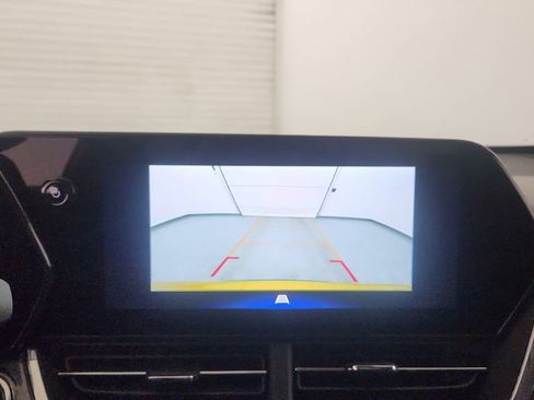 Used 2025 Chevrolet Trax ACTIV image 24