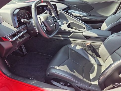 Used 2020 Chevrolet Corvette Stingray w/ Z51 Performance Package image 10