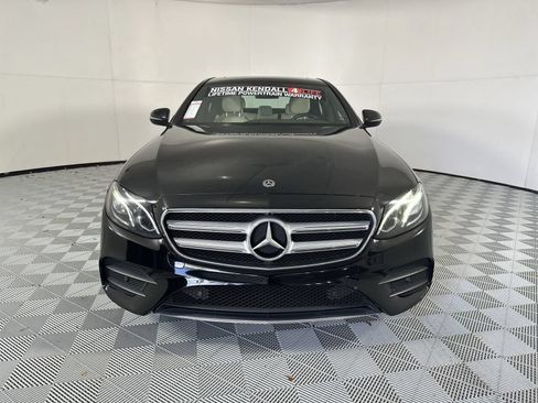 Used 2018 Mercedes-Benz E 300 image 3