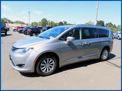 Certified 2018 Chrysler Pacifica Touring-L