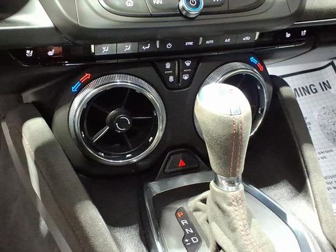 Used 2020 Chevrolet Camaro ZL1 image 22