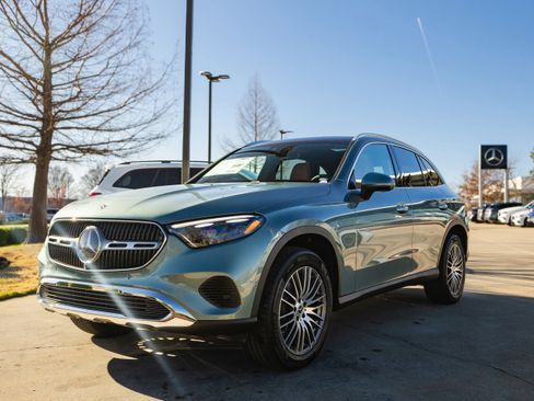 New 2026 Mercedes-Benz GLC 300 4MATIC image 6