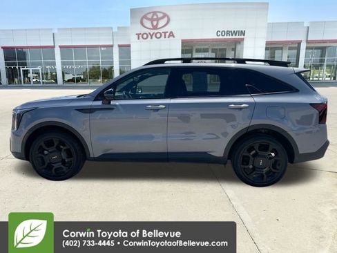 Used 2024 Kia Sorento SX Prestige AWD/4WD image 2