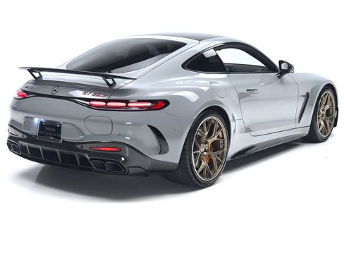 Used 2026 Mercedes-Benz AMG GT 63 image 4
