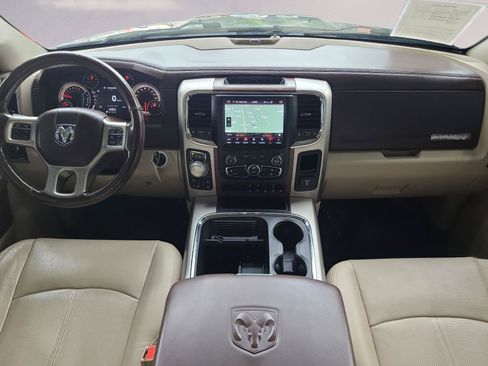 Used 2018 RAM 1500 Laramie AWD/4WD image 17