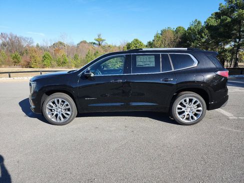 New 2026 GMC Acadia Denali w/ Super Cruise Package image 2