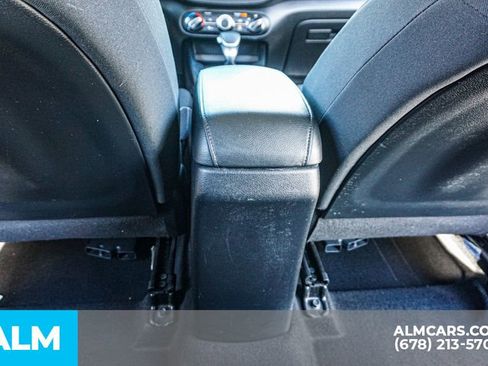 Used 2023 Kia Soul LX image 32