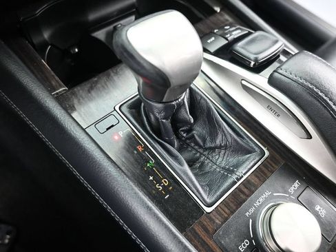 Used 2017 Lexus LS 460 AWD w/ Comfort Package image 29