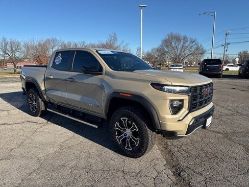 Certified 2024 GMC Canyon AT4 w/ Technology Package image 4