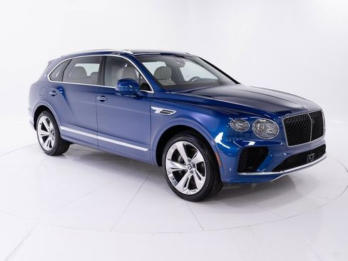 New 2025 Bentley Bentayga Extended Wheelbase image 7