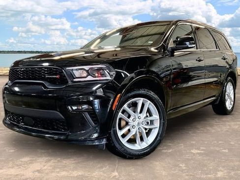 Used 2023 Dodge Durango GT AWD/4WD image 3