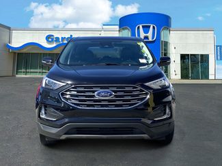 Used 2024 Ford Edge Titanium video 2