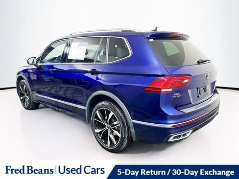 Used 2022 Volkswagen Tiguan SEL R-Line image 5