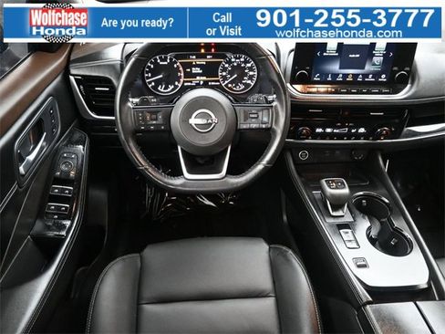 Used 2023 Nissan Rogue SL w/ SL Premium Package image 12