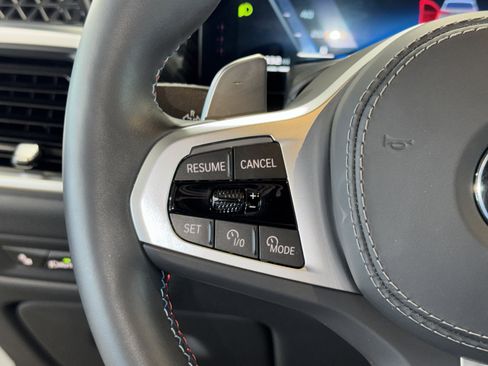 Certified 2025 BMW X5 M60i image 22